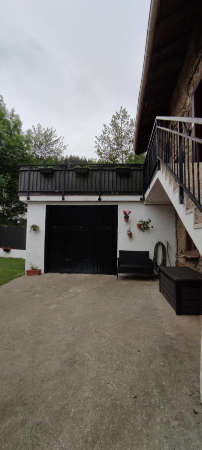 Alojamiento Rural, Jardin, A 25 Minutos De Bilbao, Parking Gratuito Arantzazu エクステリア 写真